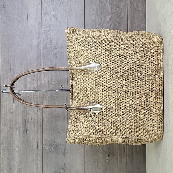 Diane Von Furstenberg Handbags - Diane Von Furstenberg Straw Leather Tote Shoulder Bag